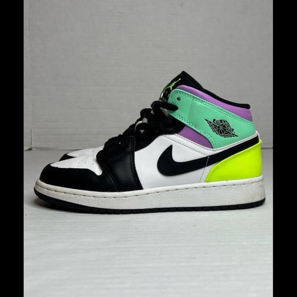 Nike Air Jordan 1 Mid Pastel Volt Green Glow Black - Size 5.5Y